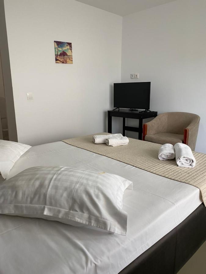 Pensión Pensiunea Promenada Mamaia Nord Năvodari